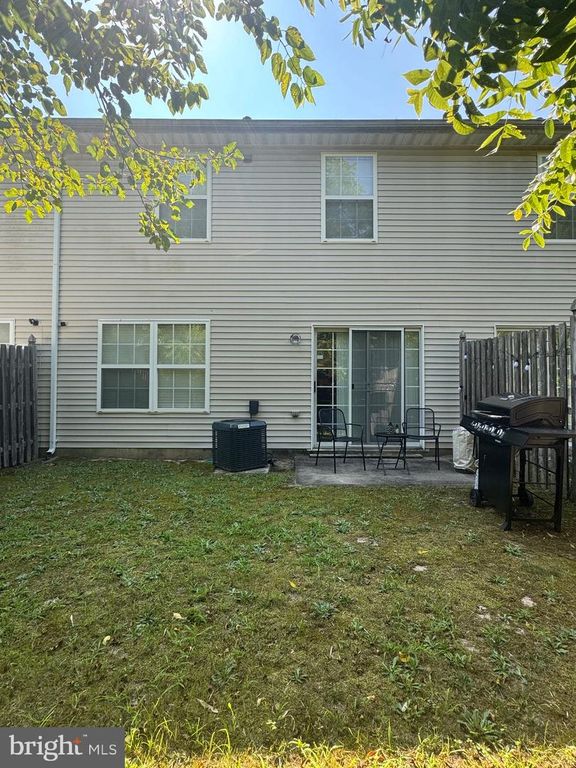 23 HIGH MEADOWS DR, Sicklerville, NJ 08081
