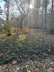 000 Old Hickory Fork RD, Gloucester, VA 23061