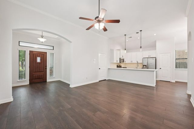 618 Aulia Lane, Spring, TX 77386