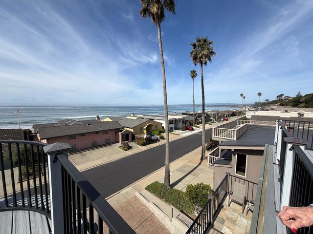 877 Via Gaviota, Aptos, CA 95003