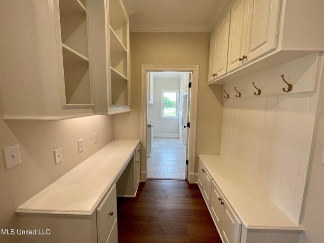 425 Aurora Circle, Canton, MS 39046
