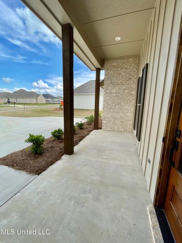 425 Aurora Circle, Canton, MS 39046