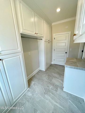 425 Aurora Circle, Canton, MS 39046