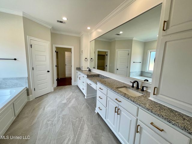 425 Aurora Circle, Canton, MS 39046