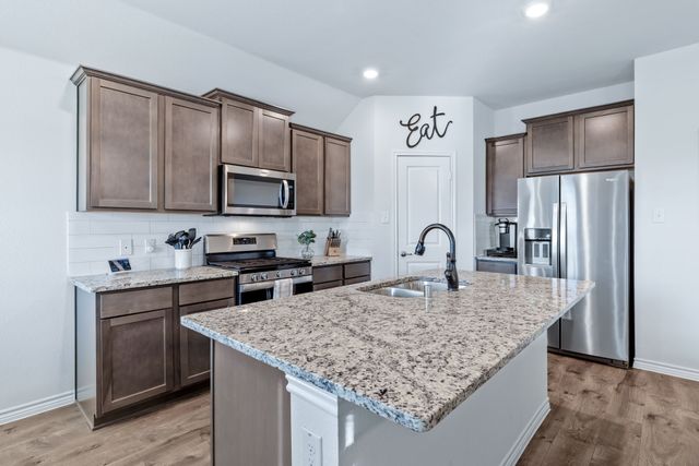 1002 Dry Gulch Way, Princeton, TX 75407