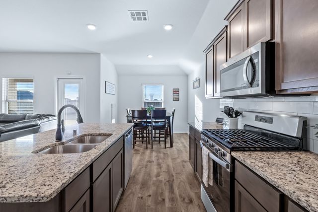 1002 Dry Gulch Way, Princeton, TX 75407