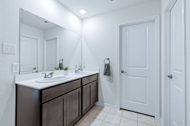 1002 Dry Gulch Way, Princeton, TX 75407