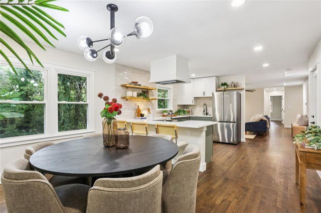 2152 Edgemore, Atlanta, GA 30316