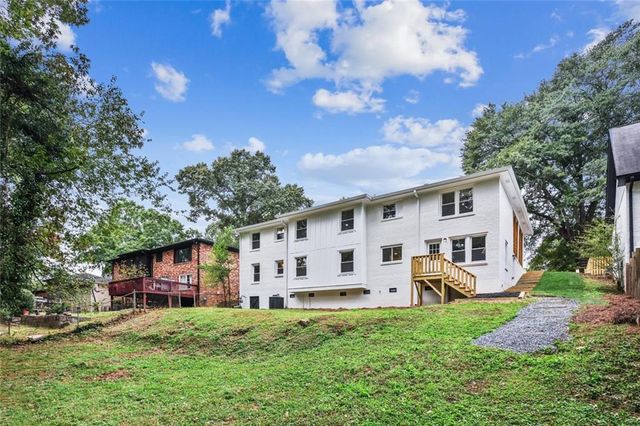 2152 Edgemore, Atlanta, GA 30316