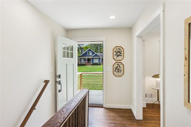 2152 Edgemore, Atlanta, GA 30316
