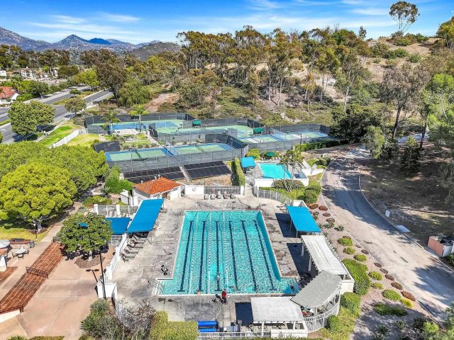 12132 Royal Birkdale Row 104E, San Diego, CA 92128