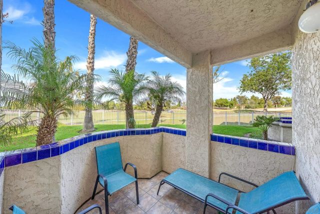 12132 Royal Birkdale Row 104E, San Diego, CA 92128