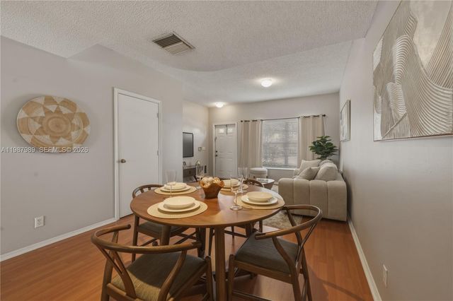 16635 Hemingway Dr, Weston, FL 33326