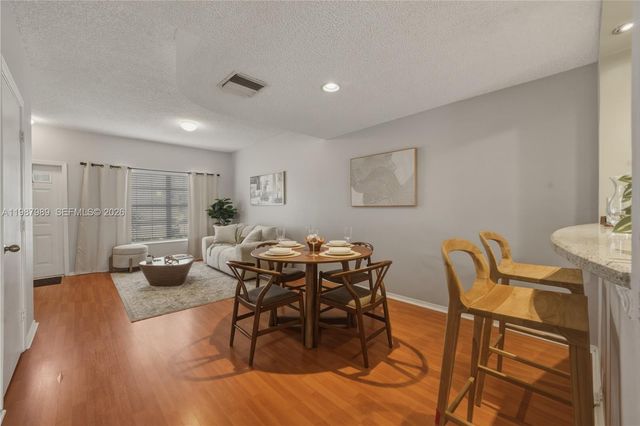 16635 Hemingway Dr, Weston, FL 33326