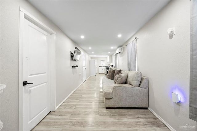 118 N Palmas Street, Weslaco, TX 78596