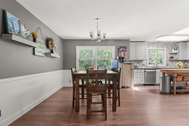 2728 Forest Lake Drive, Jackson, MI 49203