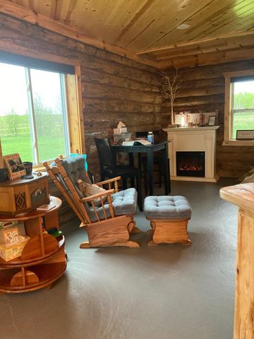 4284 Logan Road NW, Baudette, MN 56623