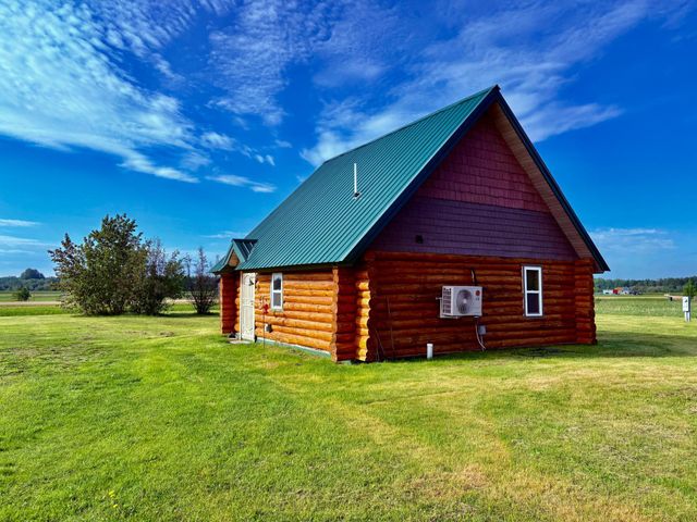 4284 Logan Road NW, Baudette, MN 56623
