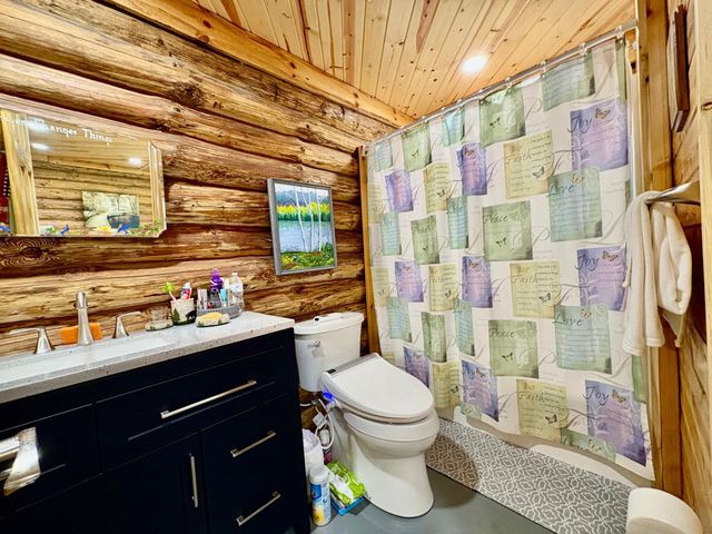 4284 Logan Road NW, Baudette, MN 56623