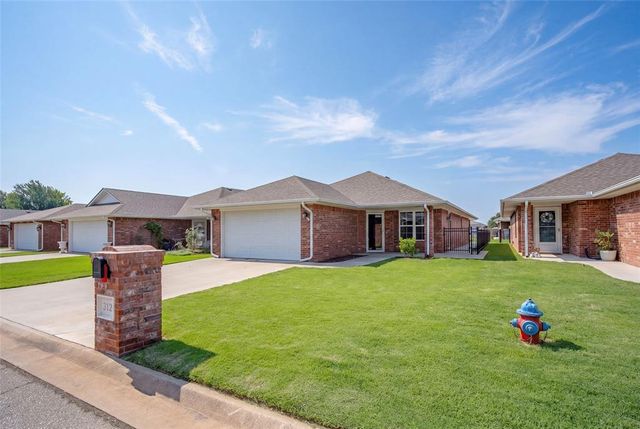 312 Golden Terrace, Tuttle, OK 73089