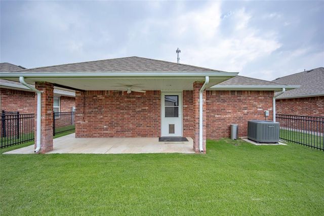 312 Golden Terrace, Tuttle, OK 73089