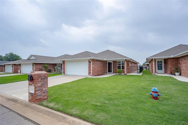 312 Golden Terrace, Tuttle, OK 73089