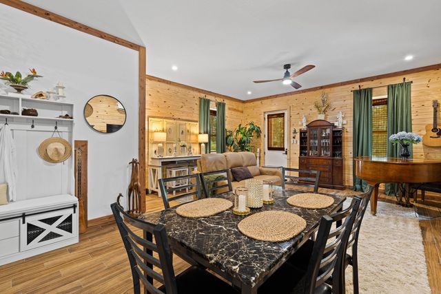 189 Dale Ln, Avinger, TX 75630