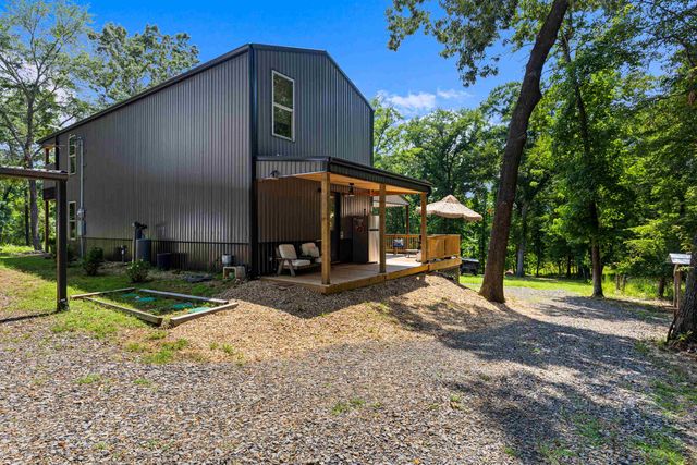 189 Dale Ln, Avinger, TX 75630