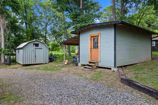 189 Dale Ln, Avinger, TX 75630