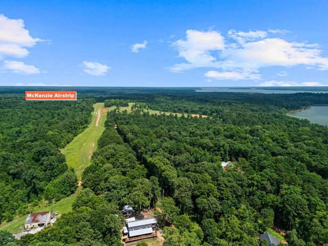 189 Dale Ln, Avinger, TX 75630