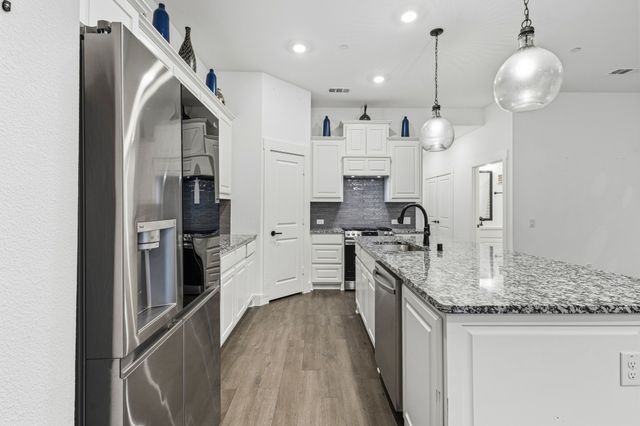 7227 Calistoga Lane, Grand Prairie, TX 75054