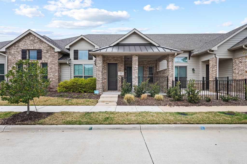 7227 Calistoga Lane, Grand Prairie, TX 75054