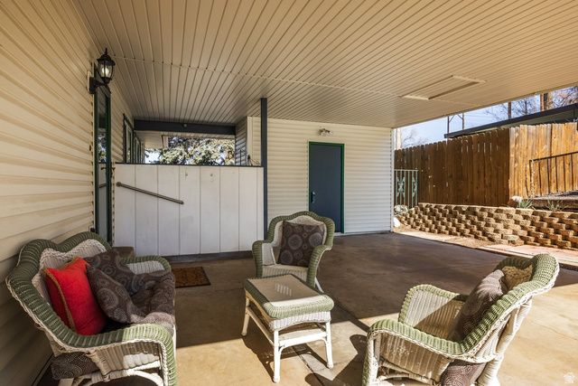 2602 W 4600 S, Roy, UT 84067