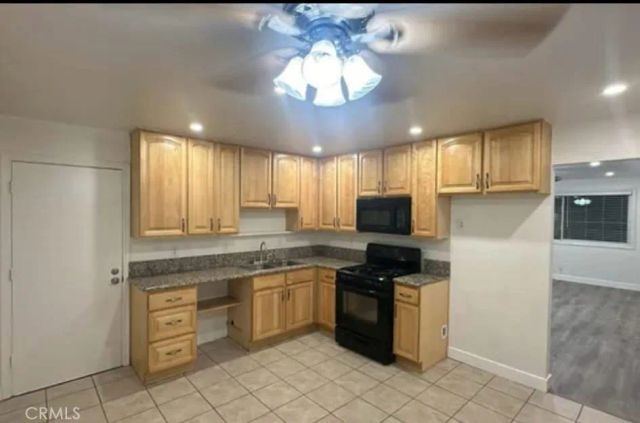 2306 W Roberta, Fullerton, CA 92833