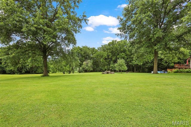 3411 Glennoak Drive, Edwardsville, IL 62025