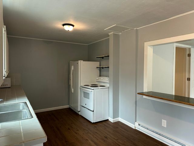 1129 N Rogers Avenue, Springfield, MO 65802