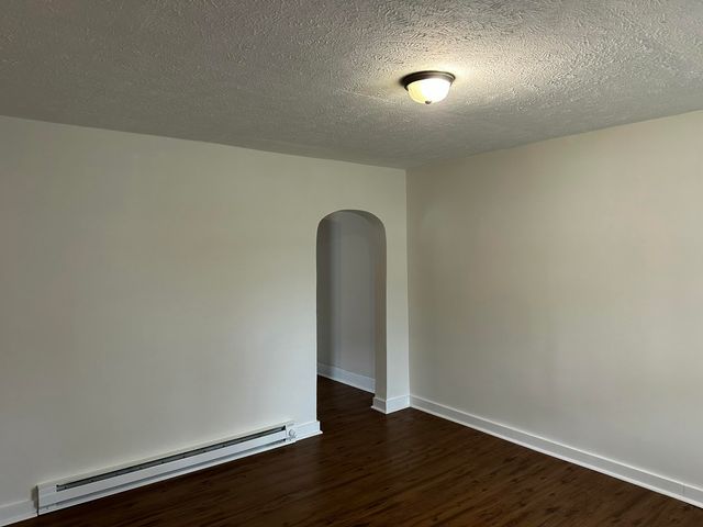 1129 N Rogers Avenue, Springfield, MO 65802