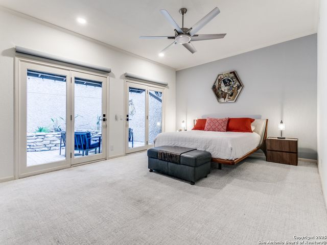 8000 Donore Pl Apt 11, San Antonio, TX 78229