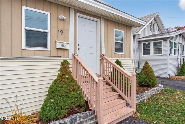 19 Cromer Avenue, Schenectady, NY 12304