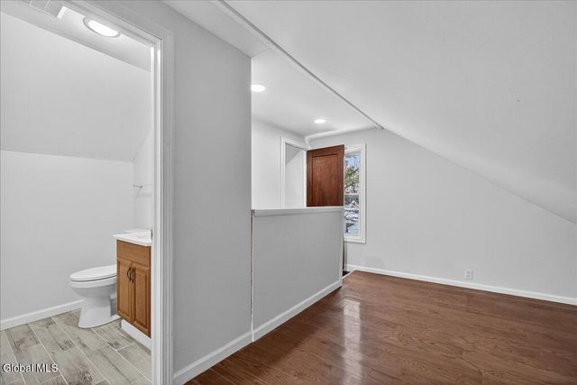 19 Cromer Avenue, Schenectady, NY 12304