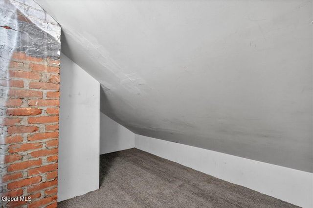 19 Cromer Avenue, Schenectady, NY 12304