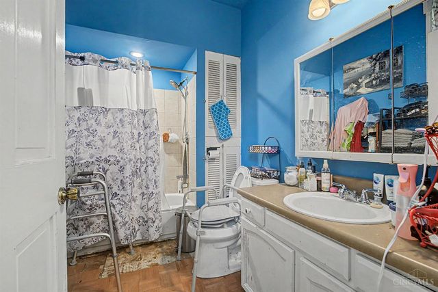 228 Central Avenue, Lockland, OH 45215