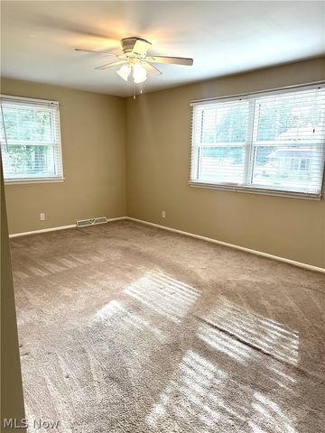 750 Bittersweet Drive NE, Massillon, OH 44646