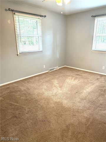 750 Bittersweet Drive NE, Massillon, OH 44646