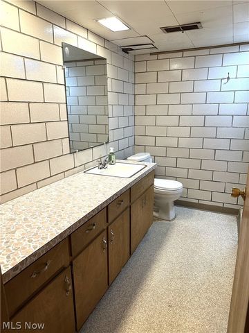 750 Bittersweet Drive NE, Massillon, OH 44646