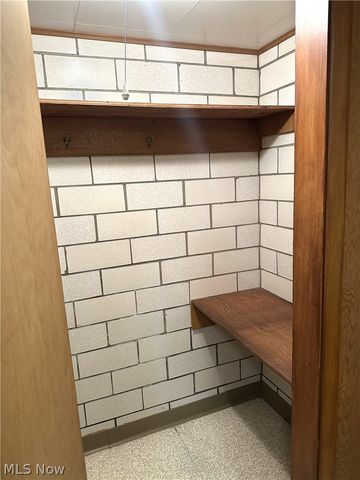 750 Bittersweet Drive NE, Massillon, OH 44646