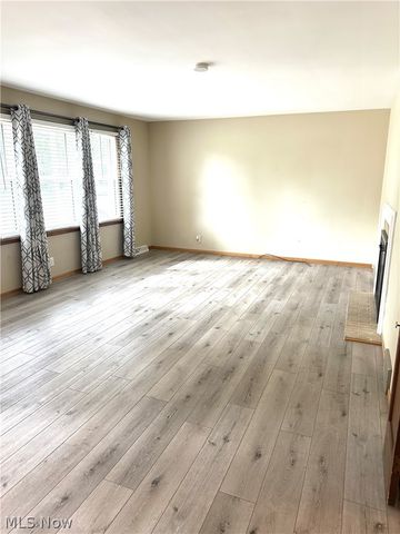 750 Bittersweet Drive NE, Massillon, OH 44646