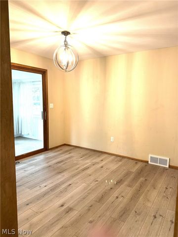 750 Bittersweet Drive NE, Massillon, OH 44646