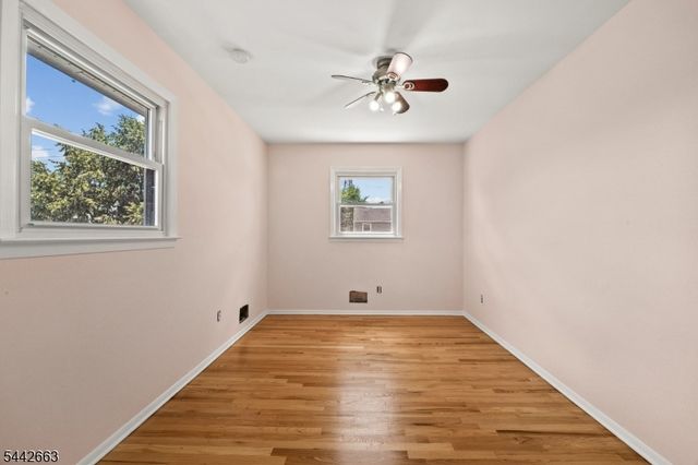 18 Carrie Ct, Nutley Twp., NJ 07110