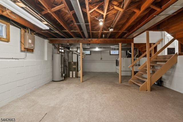 18 Carrie Ct, Nutley Twp., NJ 07110